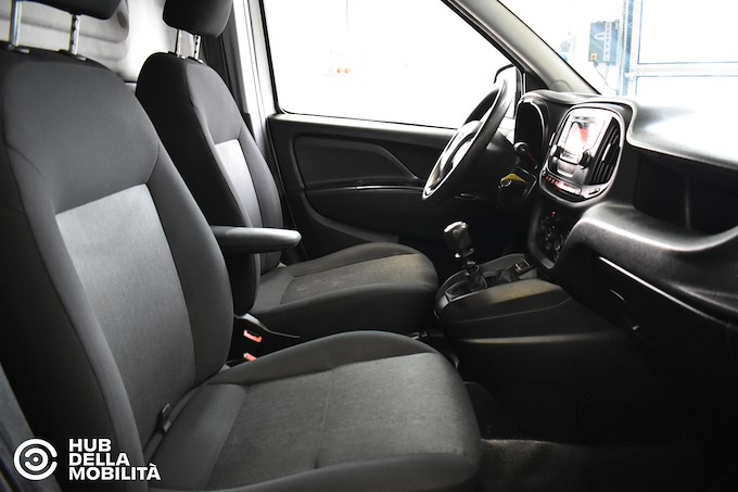 FIAT Doblò 1.4 T-Jet Natural Power PL-TN Cargo Maxi Lamierato SX